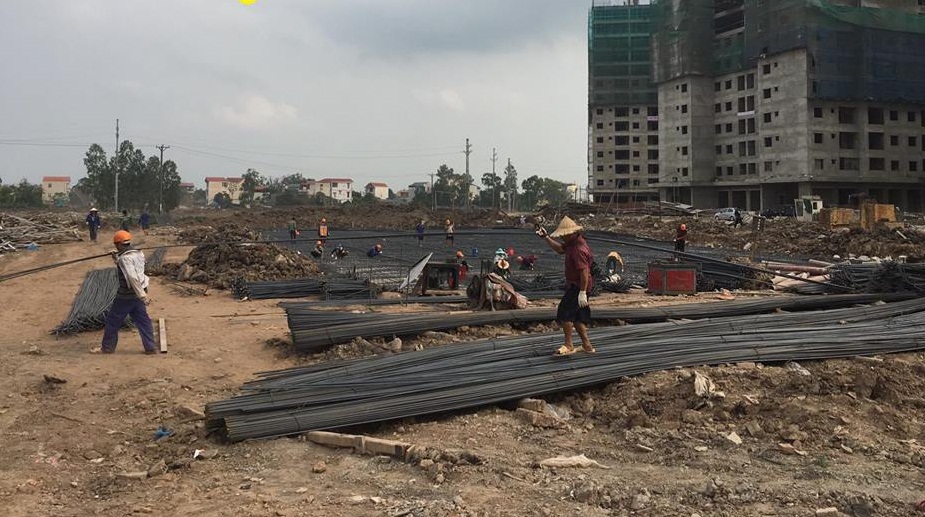 Bể bơi 4 mùa khu đô thị Thanh Hà