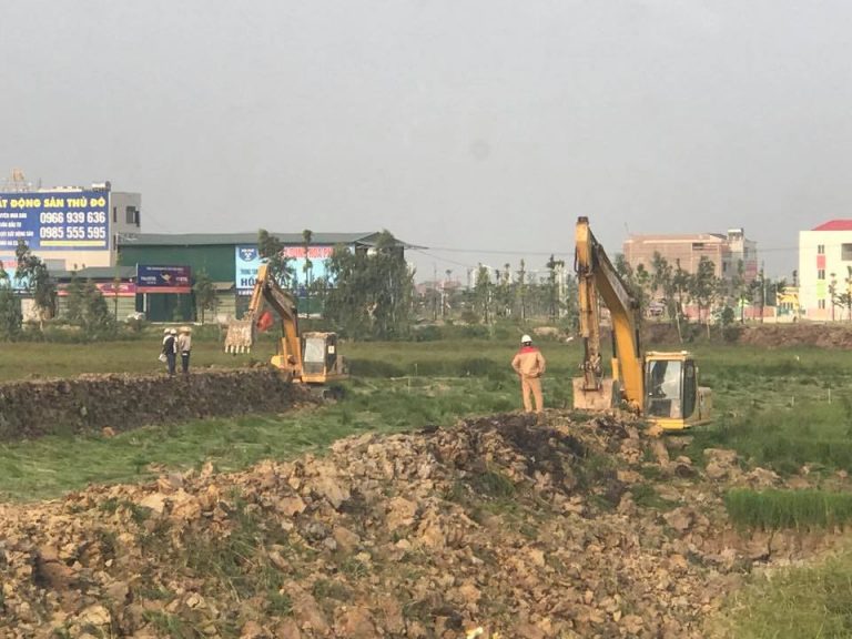 TIẾN ĐỘ LÀM MÓNG 3 TÒA CHUNG CƯ, KIOT B1.3 HH03 A,B,C THANH HÀ - MƯỜNG THANH ĐANG BẮT ĐẦU KHOAN CỌC NGÀY 04/06/2017